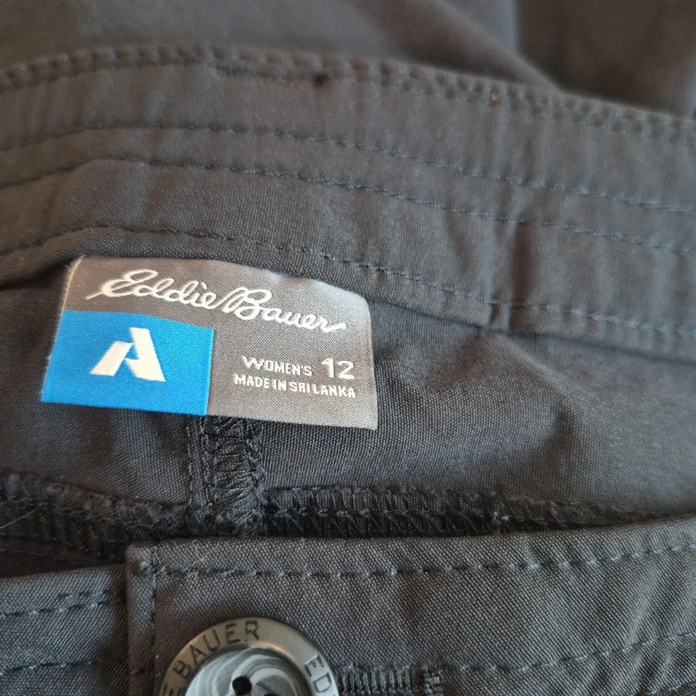 Eddie Bauer Cropped Hiking Pants Womens Size 12 Ruched Legs Black - Picture 12 of 12